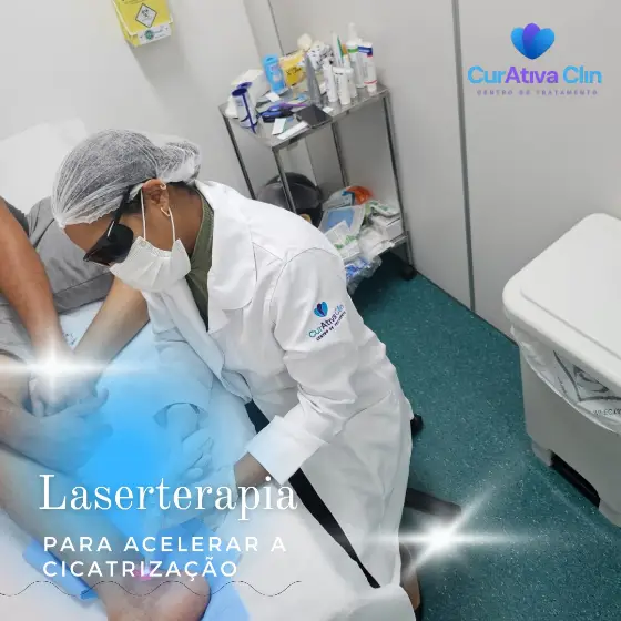 Laserterapia aplicada ao cuidado de lesões na Curativa Clin